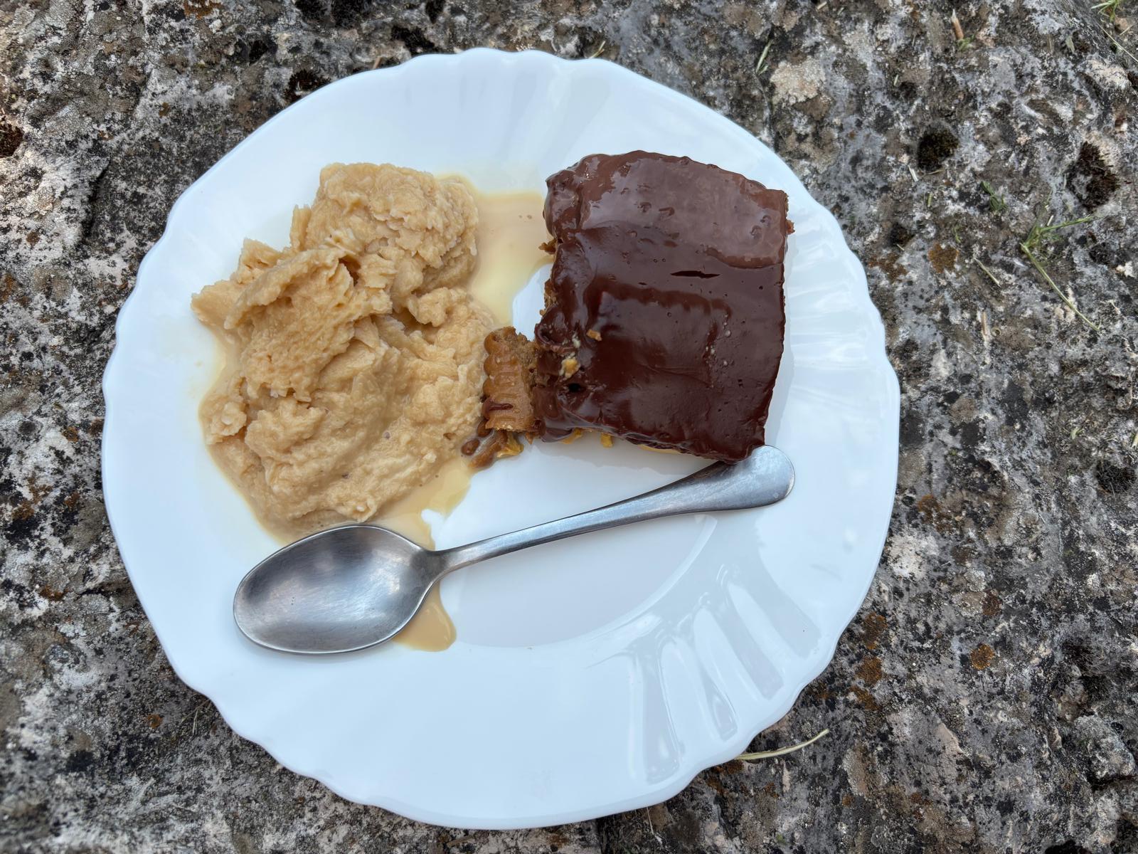 Tarta de la abuela con helado Tarta de la abuela con helado