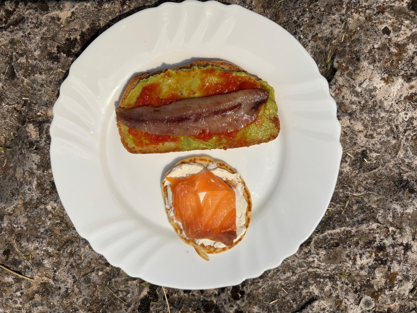 Tostas y blinis Tostas y blinis